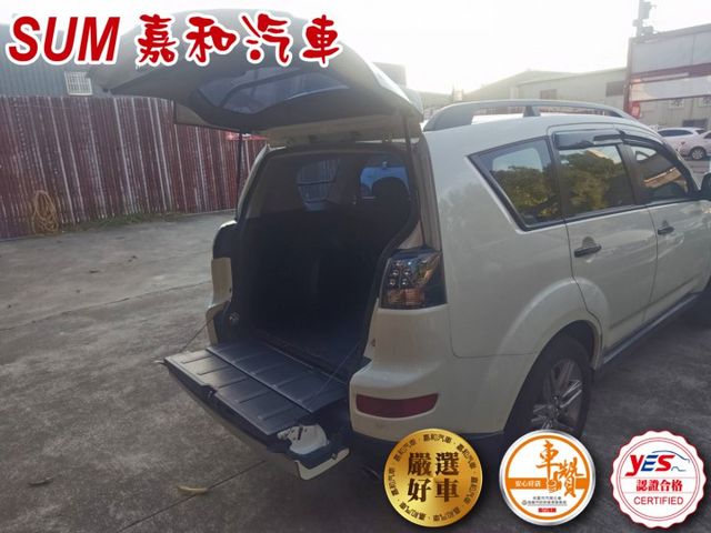 SUM嘉和汽車OUTLANDER 旅行式 客貨兩用款 超大空間動力滿滿  第3張相片