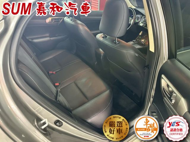 SUM嘉和汽車Lexus CT 200h豪華版/右前座電動調整/駕駛座位置記憶/車道偏離警示系統/前方駐車雷達  第11張相片