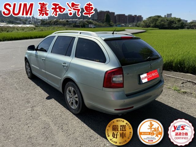 SUM嘉和汽車OCTAVIA 定速/胎壓偵測器/音響螢幕主機  第4張相片