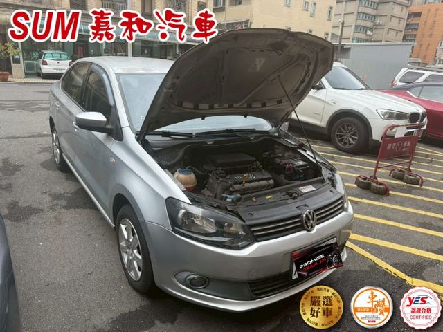 SUM嘉和汽車POLO 四門/皮椅  第8張相片
