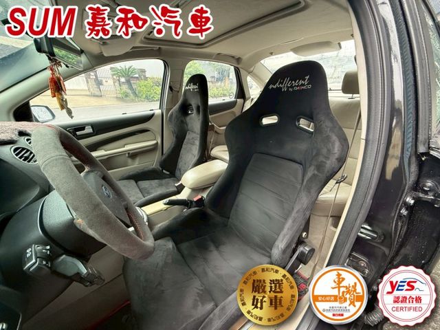 SUM嘉和汽車FOCUS天窗/恆溫空調/賽車椅/電動後視鏡/倒車雷達  第6張相片