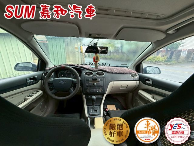 SUM嘉和汽車FOCUS天窗/恆溫空調/賽車椅/電動後視鏡/倒車雷達  第8張相片