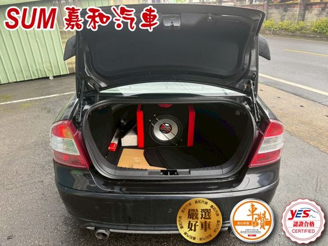 SUM嘉和汽車FOCUS天窗/恆溫空調/賽車椅/電動後視鏡/倒車雷達  第11張相片