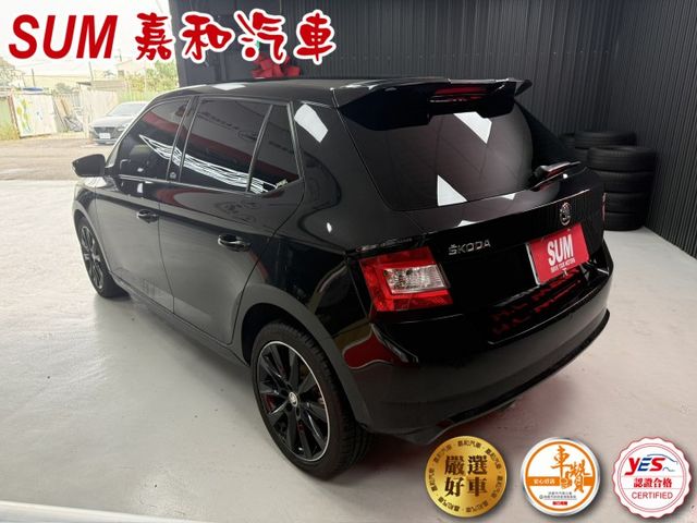 SUM嘉和汽車FABIA天窗/恆溫空調/倒車雷達/後視鏡方向燈  第4張相片