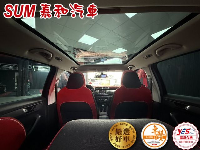 SUM嘉和汽車FABIA天窗/恆溫空調/倒車雷達/後視鏡方向燈  第8張相片