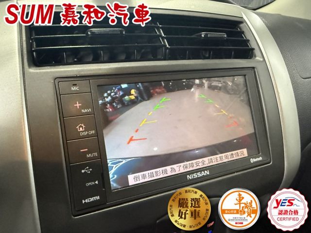 SUM嘉和汽車LIVINA免鑰匙發車/螢幕/恆溫空調/車頂架  第8張相片