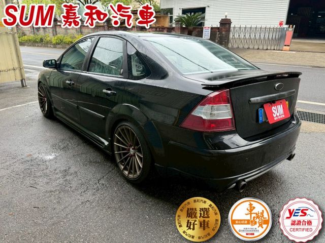 SUM嘉和汽車FOCUS天窗/恆溫空調/賽車椅/電動後視鏡/倒車雷達  第3張相片