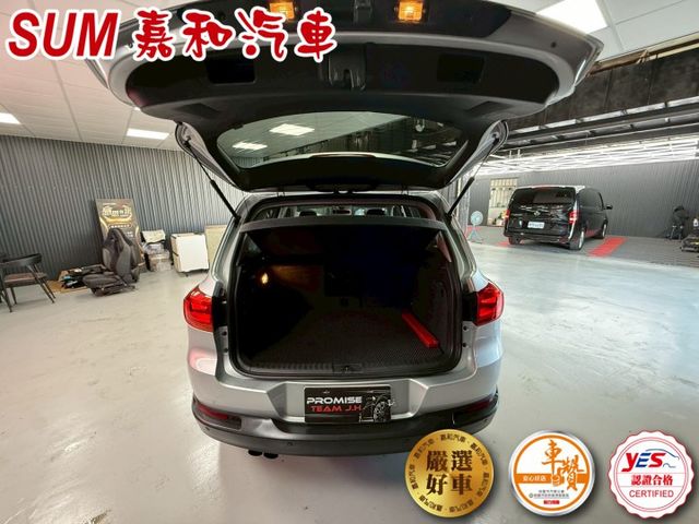 SUM嘉和汽車 TIGUAN 四輪傳動/渦輪增壓器/液晶螢幕/電動後視鏡/倒車顯影  第12張相片