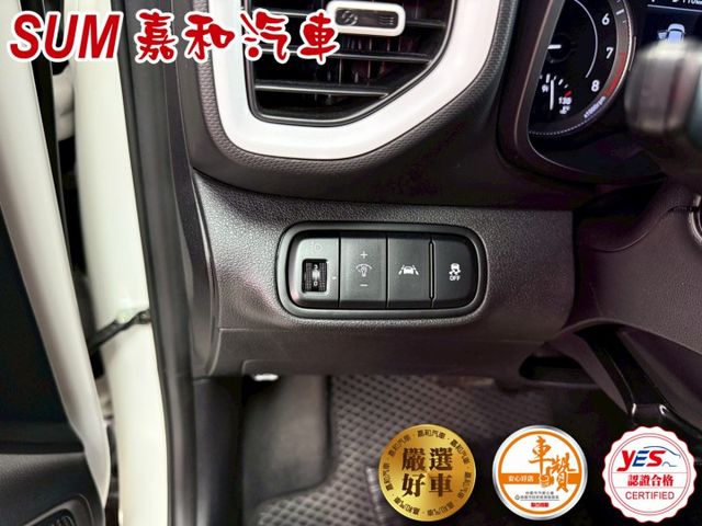SUM嘉和汽車VENUE  第7張相片