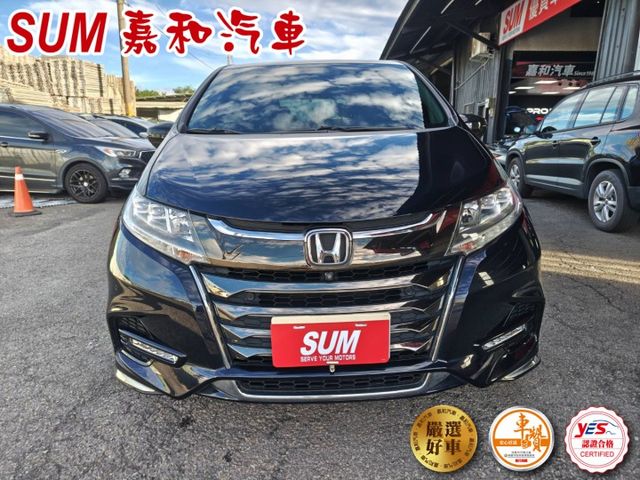 SUM嘉和汽車ODYSSEA 電動滑門/中間有大螢幕/主駕電動椅/免鑰匙發車  第11張相片