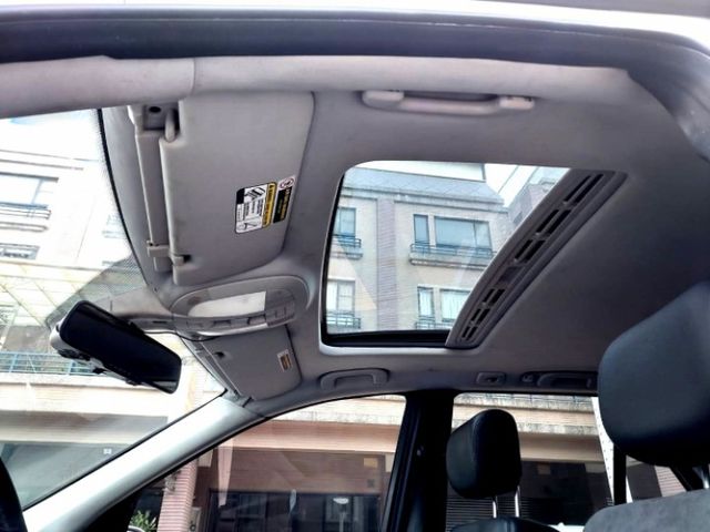 ~輕鬆入主百萬名車~頂級天窗~定速~8安全氣囊~電動椅~電尾門~恆溫~輕鬆全額貸~  第9張相片