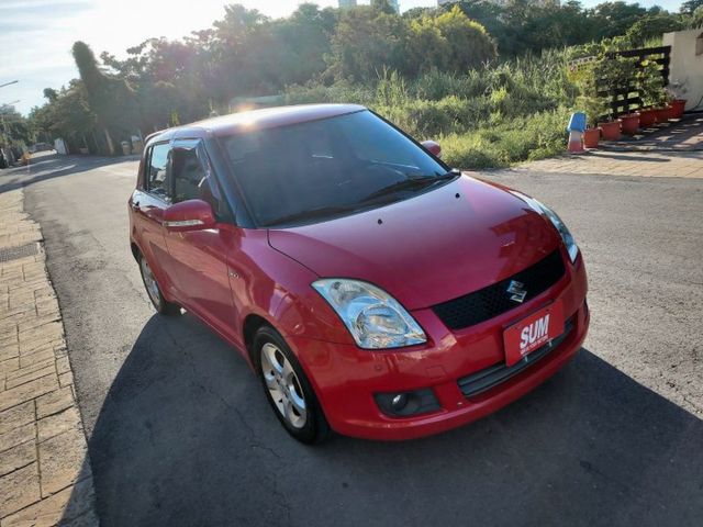 頂配~I-KEY~電動椅~倒車影像~恆溫~雙安~ABS~衛星導航~場內小車數十台~歡迎預約賞車~輕鬆全額貸~  第3張相片