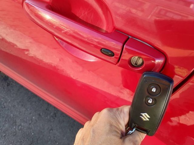 頂配~I-KEY~電動椅~倒車影像~恆溫~雙安~ABS~衛星導航~場內小車數十台~歡迎預約賞車~輕鬆全額貸~  第15張相片