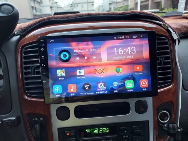 ~天窗~新款黑內裝~4WD~安卓機~車庫車~低里程~空間大~內裝美~場內國民車數十台~歡迎預約賞車~輕鬆全額貸~  第11張相片