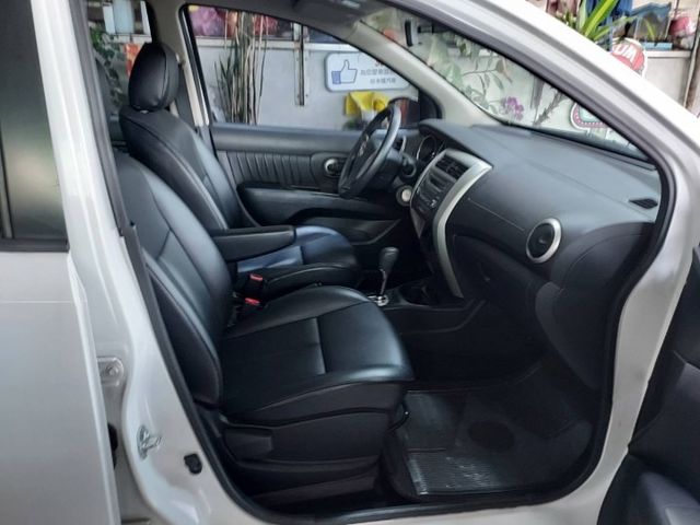 ~車頂架~雙安~ABS~空間大內裝美~場內國民車數十台~歡迎預約賞車~輕鬆全額貸~  第8張相片