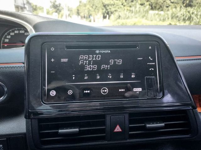 ~I-KEY~車門感應~雙安~ABS~循跡防滑~原廠大螢幕~場內國民車數十台~歡迎預約賞車~輕鬆全額貸~  第12張相片