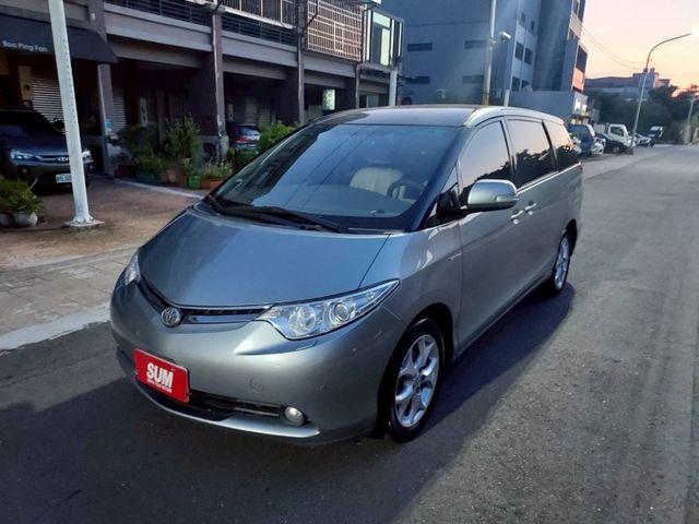 ~旗艦款~9安~I-KEY~雙電滑門~電尾門~循跡防滑~天窗~里程錶有更換過~歡迎預約賞車~輕鬆全額貸~  第2張相片