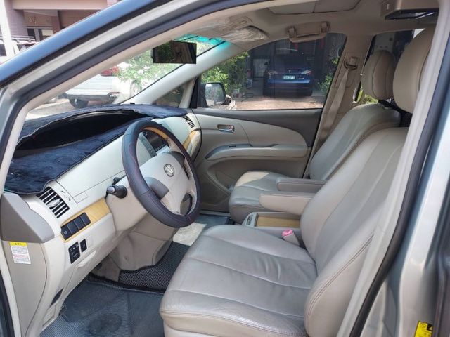 ~旗艦款~9安~I-KEY~雙電滑門~電尾門~循跡防滑~天窗~里程錶有更換過~歡迎預約賞車~輕鬆全額貸~  第7張相片