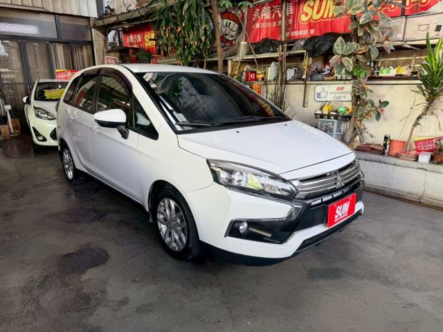 I-KEY~恆溫~雙安~電尾門~定速~循跡防滑~衛星導航~同款車多台~歡迎預約賞車~輕鬆全額貸~  第3張相片