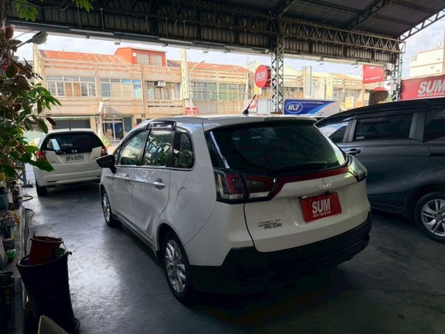 I-KEY~恆溫~雙安~電尾門~定速~循跡防滑~衛星導航~同款車多台~歡迎預約賞車~輕鬆全額貸~  第5張相片