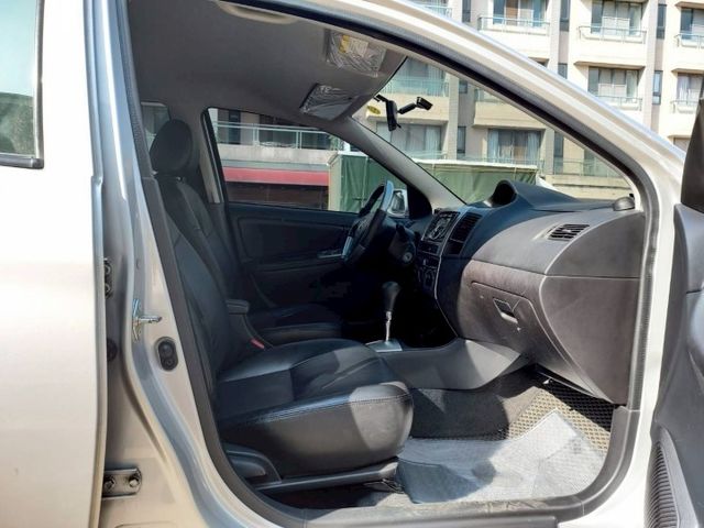 ~雙安~ABS~車庫車~超值美車~場內同款車多台~歡迎預約賞車~輕鬆全額貸~  第8張相片