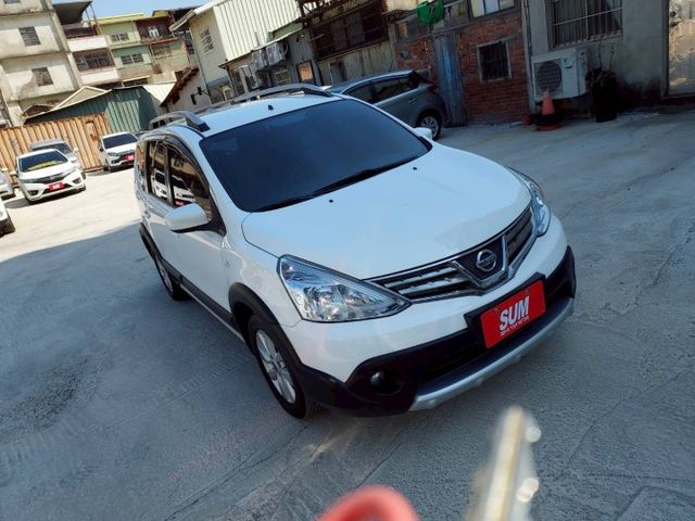 行家皮椅版~行李架~空間大~內裝美~都會型小休旅~場內同款車多台~歡迎預約賞車~輕鬆全額貸~  第3張相片