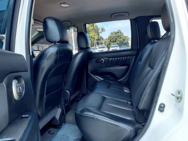 行家皮椅版~行李架~空間大~內裝美~都會型小休旅~場內同款車多台~歡迎預約賞車~輕鬆全額貸~  第9張相片