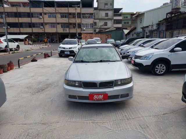 ~頂級天窗恆溫版~一手車~經濟實惠~現場國民車數十台~歡迎預約賞車~  第1張相片