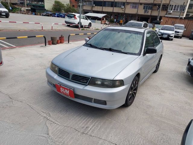 ~頂級天窗恆溫版~一手車~經濟實惠~現場國民車數十台~歡迎預約賞車~  第2張相片