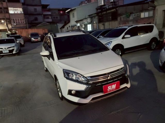 頂級版~I-KEY~電動尾門~車門感應~定速~循跡防滑~盲點偵測~場內同款車多台~歡迎預約賞車~輕鬆全額貸~  第3張相片