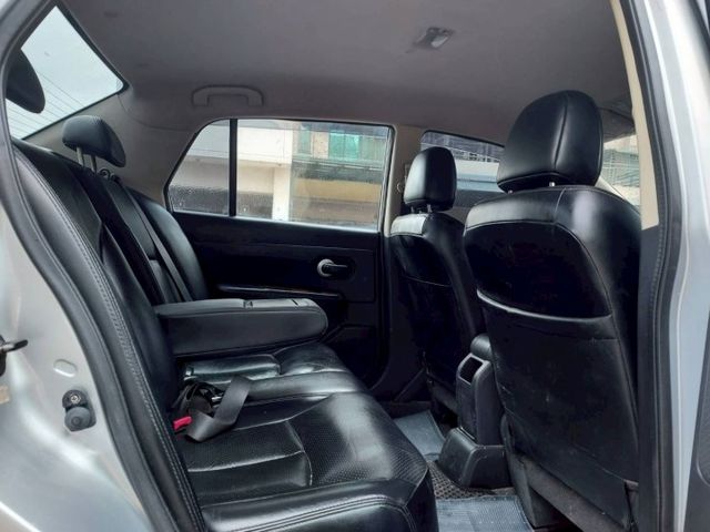 ~I-KEY~定速~大螢幕安卓機~僅開9萬公里～空間大～內裝美～場內國民車數十台～歡迎預約賞車~輕鬆全額貸~  第10張相片