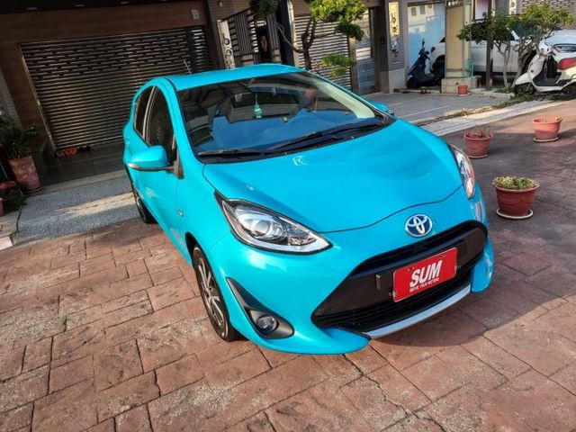 ~I-KEY~車門感應~9 安~定速~循跡防滑~盲點偵測~歡迎預約賞車~輕鬆全額貸~  第3張相片