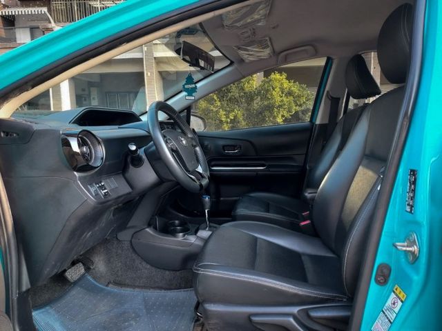 ~I-KEY~車門感應~9 安~定速~循跡防滑~盲點偵測~歡迎預約賞車~輕鬆全額貸~  第7張相片