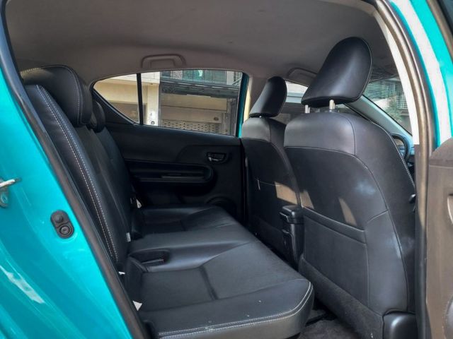 ~I-KEY~車門感應~9 安~定速~循跡防滑~盲點偵測~歡迎預約賞車~輕鬆全額貸~  第10張相片