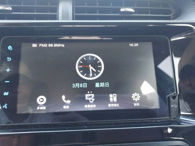 ~I-KEY~車門感應~9 安~定速~循跡防滑~盲點偵測~歡迎預約賞車~輕鬆全額貸~  第13張相片