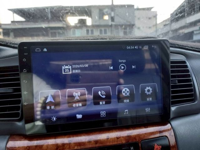 ~多功能影音~原廠保養~內裝美~場內國民車數十台~歡迎預約賞車~輕鬆全額貸~  第12張相片