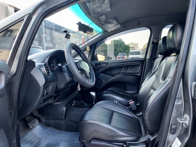 ~雙安~ABS~循跡防滑~恆溫~場內同款車多台~歡迎預約賞車~輕鬆全額貸~  第7張相片