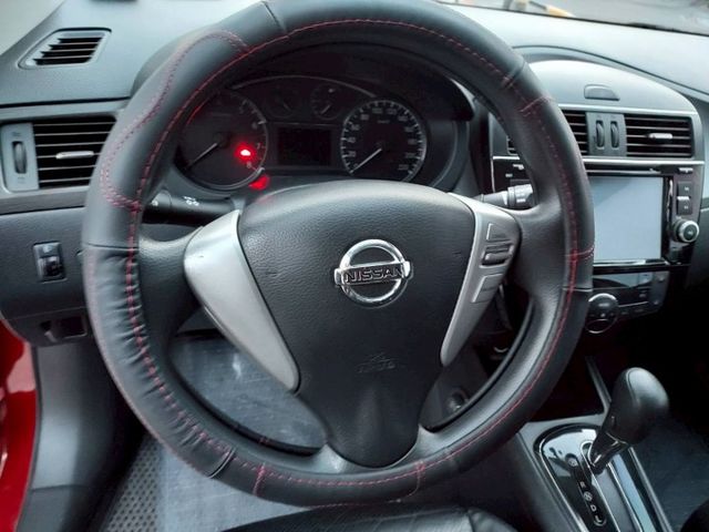 ~i-key~恆溫~多功能影音~定速~皮椅~方向盤快控鍵~後座分離傾倒~輕鬆全額貸~  第12張相片