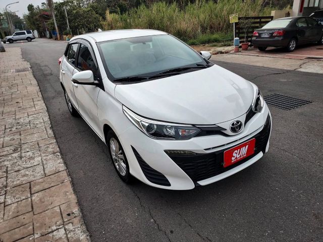 ~雙安~ABS~多功能影音~循跡防滑~場內同款多台~歡迎預約賞車~輕鬆全額貸~  第3張相片