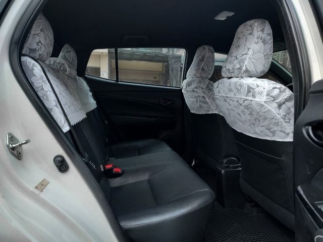 ~雙安~ABS~多功能影音~循跡防滑~場內同款多台~歡迎預約賞車~輕鬆全額貸~  第10張相片