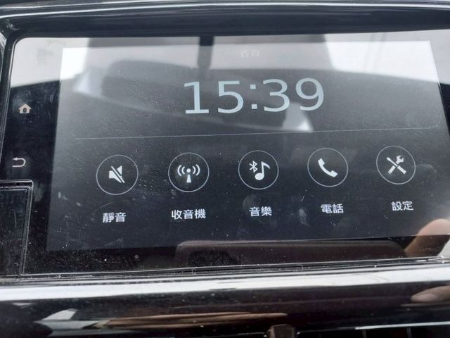 ~雙安~ABS~多功能影音~循跡防滑~場內同款多台~歡迎預約賞車~輕鬆全額貸~  第12張相片