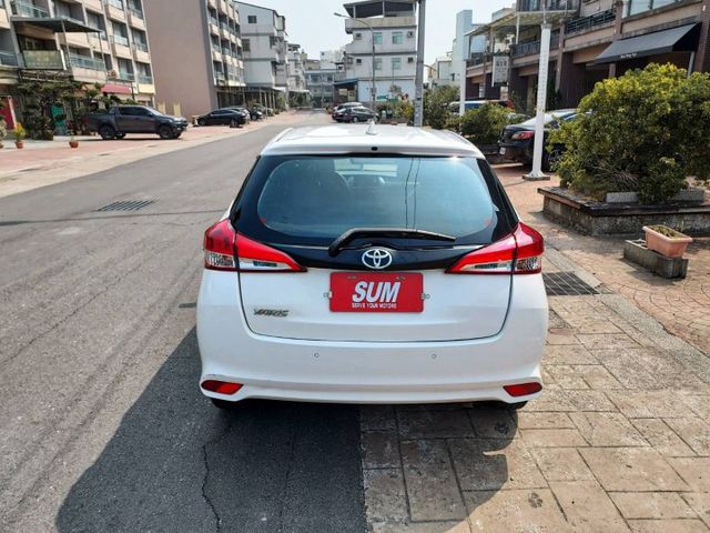 ~9 安~ABS~多功能影音~循跡防滑~場內同款多台~歡迎預約賞車~輕鬆全額貸~  第6張相片