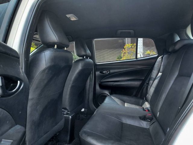 ~9 安~ABS~多功能影音~循跡防滑~場內同款多台~歡迎預約賞車~輕鬆全額貸~  第9張相片