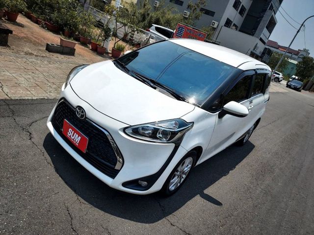 ~豪華PLUS版~I-KEY~定速~車門感應~電滑門~4安~循跡防滑~盲點偵測~場內同款車多台~輕鬆全額貸  第2張相片