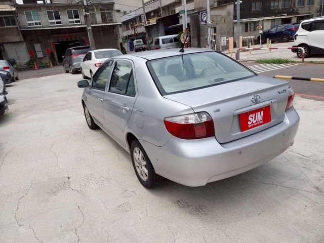 ~雙安~ABS~超值美車~最佳代步首選~場內同款車數十台~歡迎預約賞車~輕鬆全額貸~  第5張相片