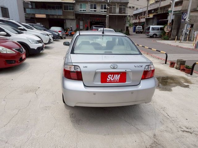 ~雙安~ABS~超值美車~最佳代步首選~場內同款車數十台~歡迎預約賞車~輕鬆全額貸~  第6張相片