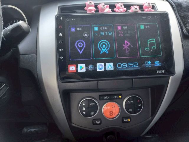 ~I-KEY~行李架~多功能影音~倒車顯影~9成新輪胎~同款車多台~歡迎預約賞車~輕鬆全額貸~  第12張相片