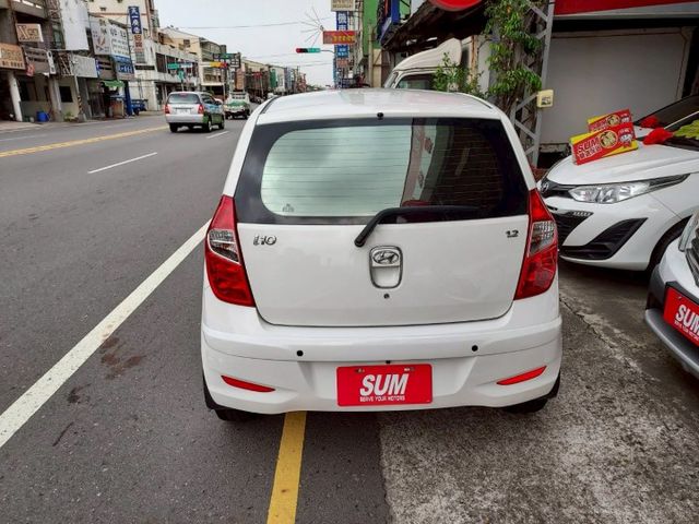 ~雙安~ABS~油耗省~車身小巧好停車~場內多台國民車~歡迎預約賞車~輕鬆全額貸~  第6張相片