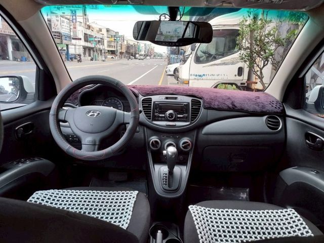 ~雙安~ABS~油耗省~車身小巧好停車~場內多台國民車~歡迎預約賞車~輕鬆全額貸~  第11張相片