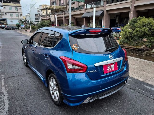 ~I-KEY~定速~恆溫~雙安~多功能影音~倒車顯影~價值數萬元精品～歡迎預約賞車~輕鬆全額貸~  第5張相片